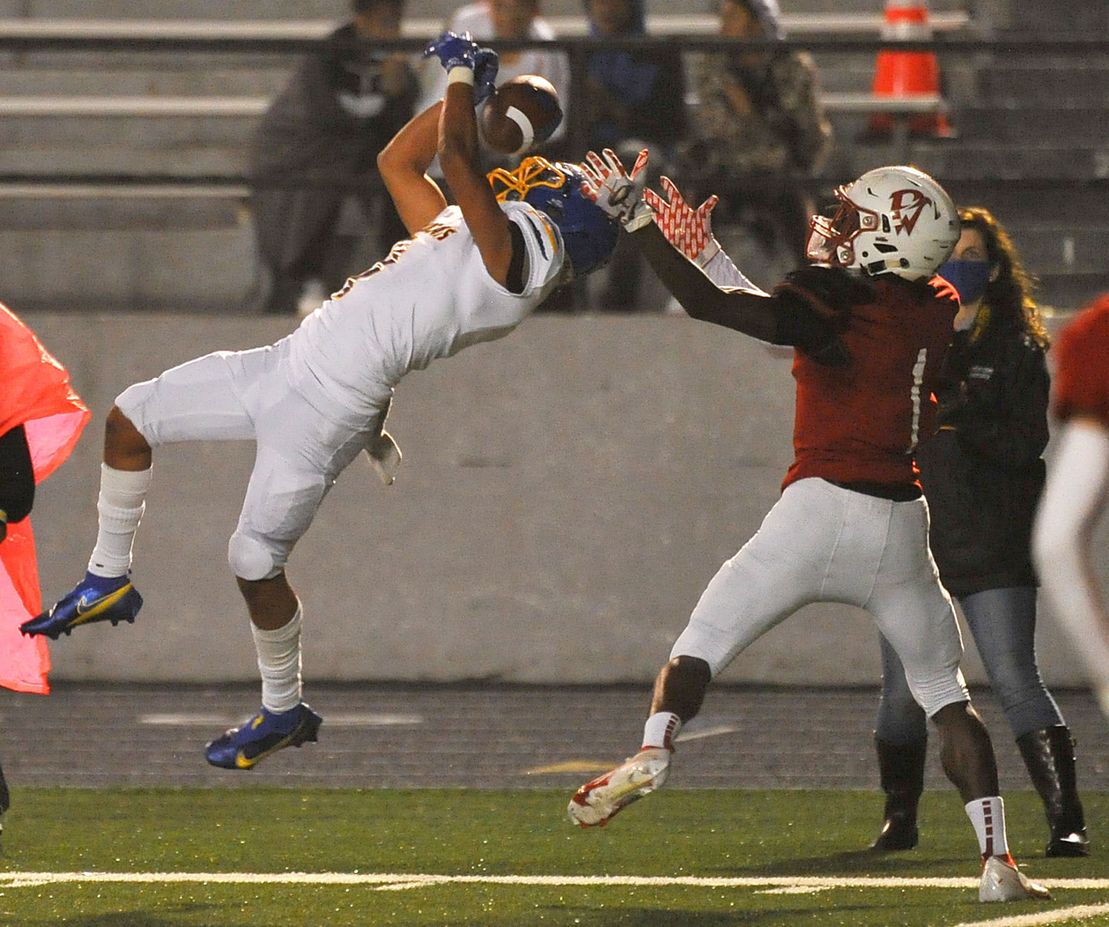 091120-qc-spt-north-west fball-169
